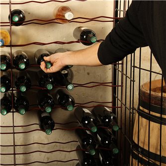 Comment organiser sa cave à vins ?